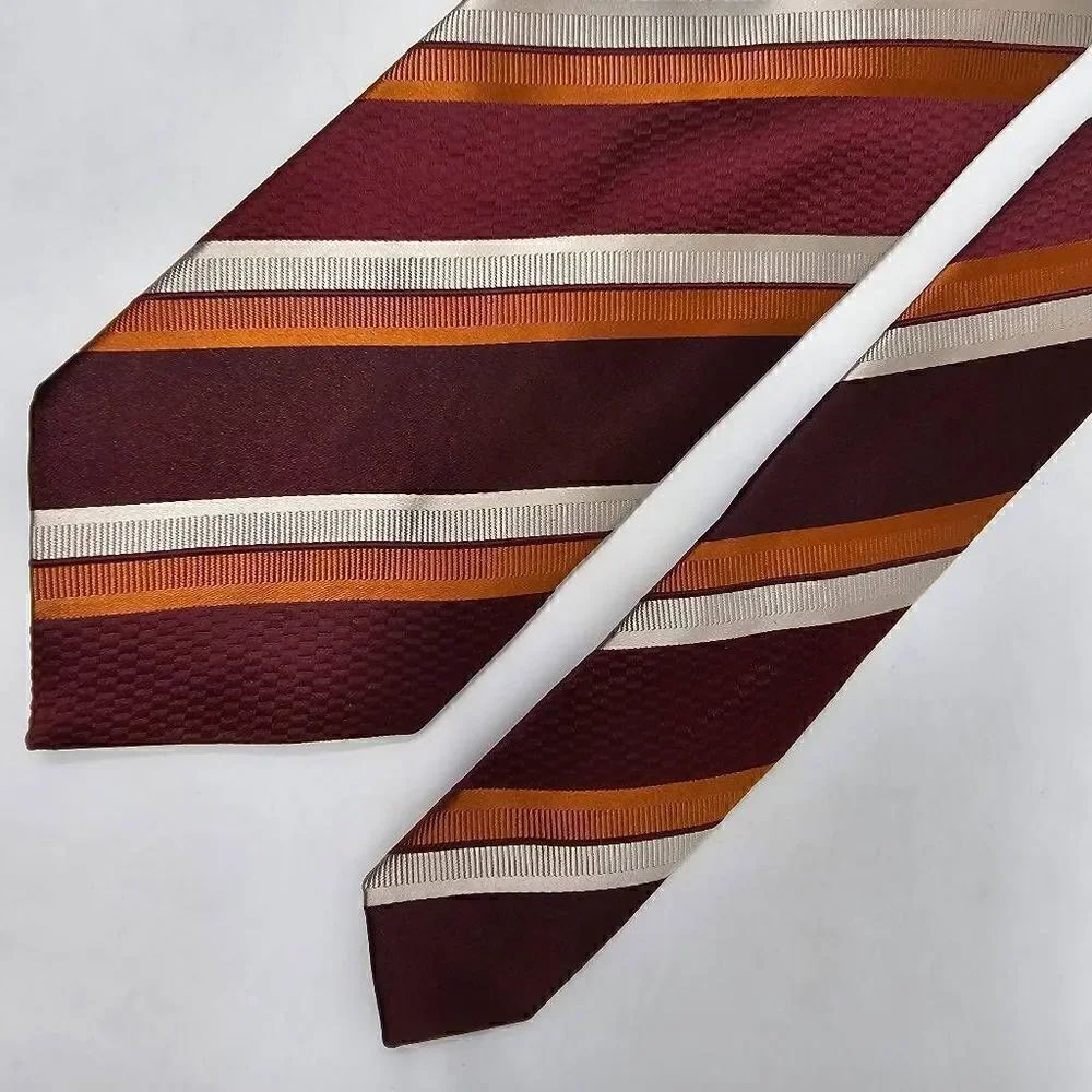 ERMENEGILDO ZEGNA SILK TIE BURGUNDY CHAMPAGNE ORANGE STRIPE ITALY TEXTURED 3.75"